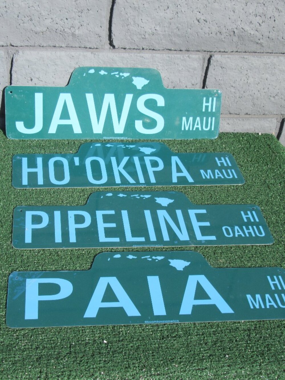 Lot of 4 Brand New Hawaii Metal Street Signs Oahu Maui Paia Ho'Okipa Jaws